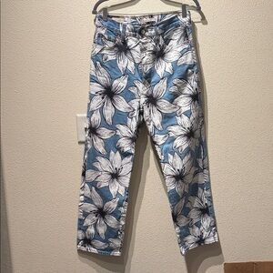 Levi's Blue and White Floral High Rise Jeans